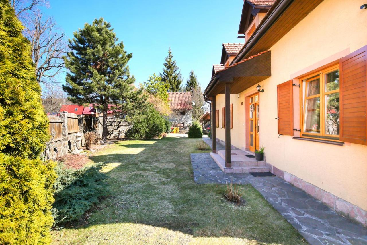 Ferienwohnung Apartman Daniela Banská Štiavnica Exterior foto