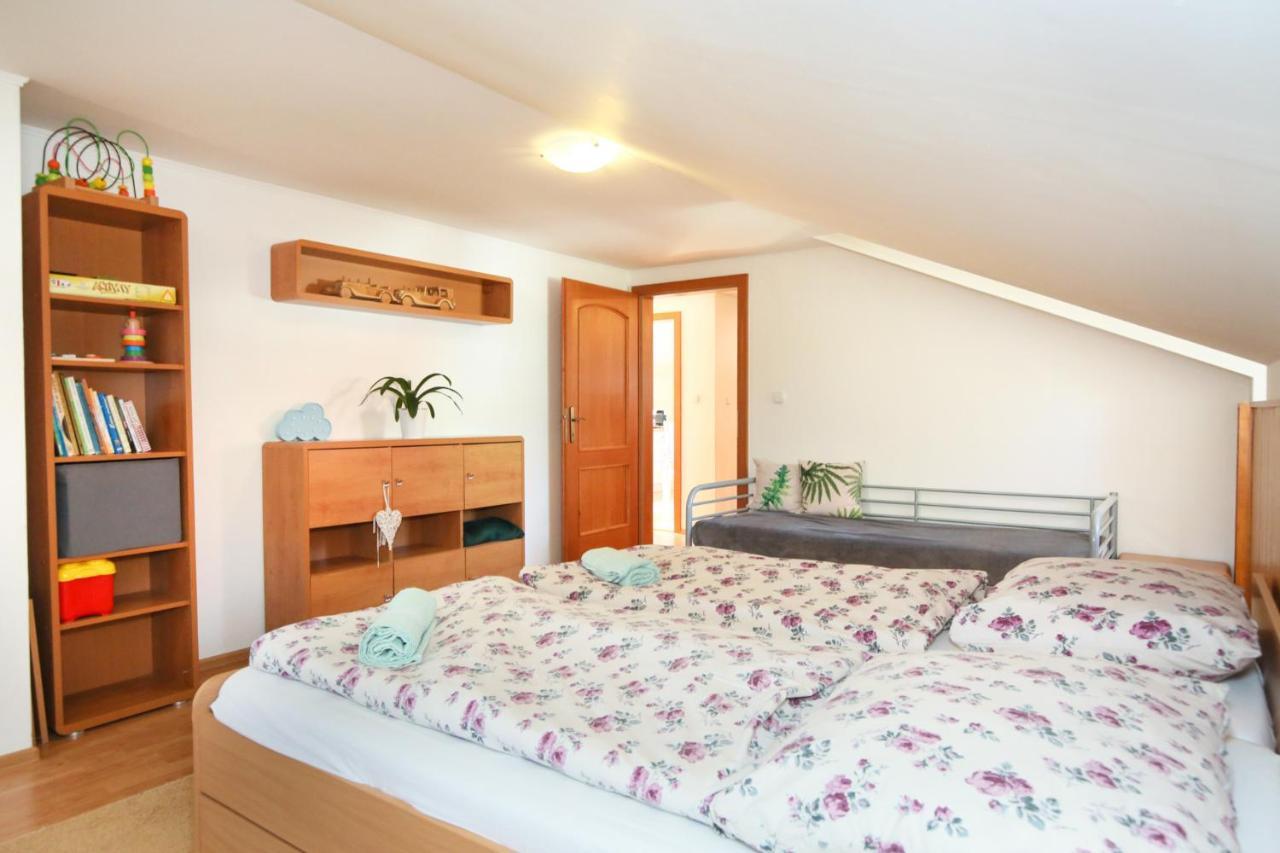 Ferienwohnung Apartman Daniela Banská Štiavnica Exterior foto