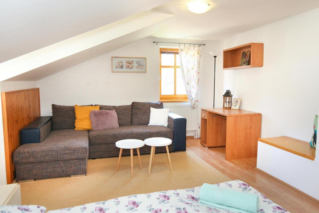 Ferienwohnung Apartman Daniela Banská Štiavnica Exterior foto